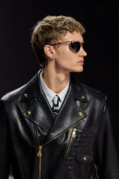 Look 144
